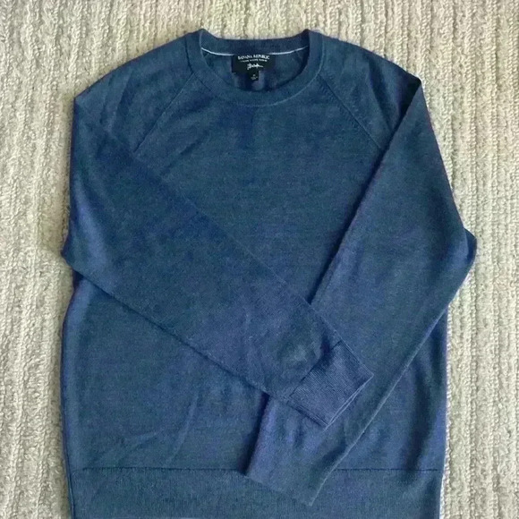 Banana Republic M Merino Sweater Blue - Picture 1 of 2